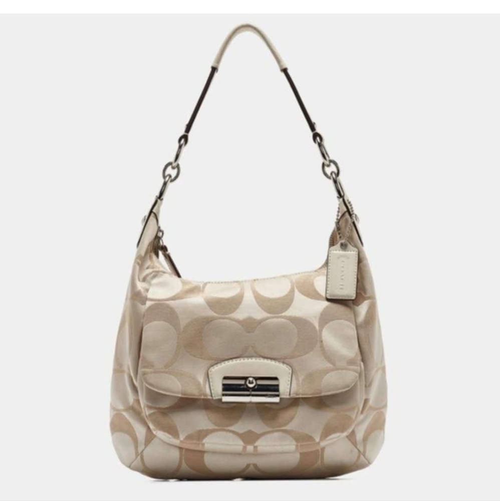Coach Cream Shoulder Bag - Picture 2 of 12